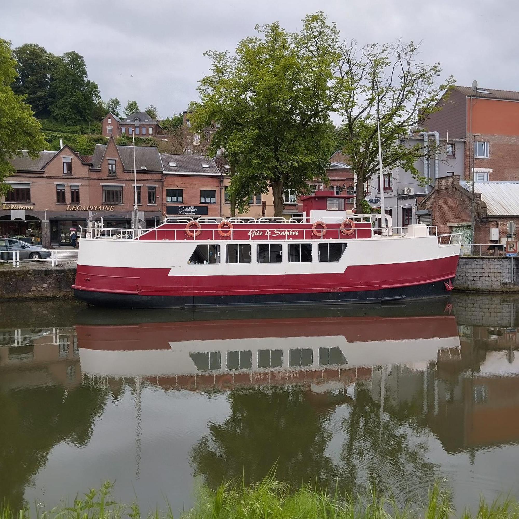 Gite Le Sambre Thuin Exterior foto